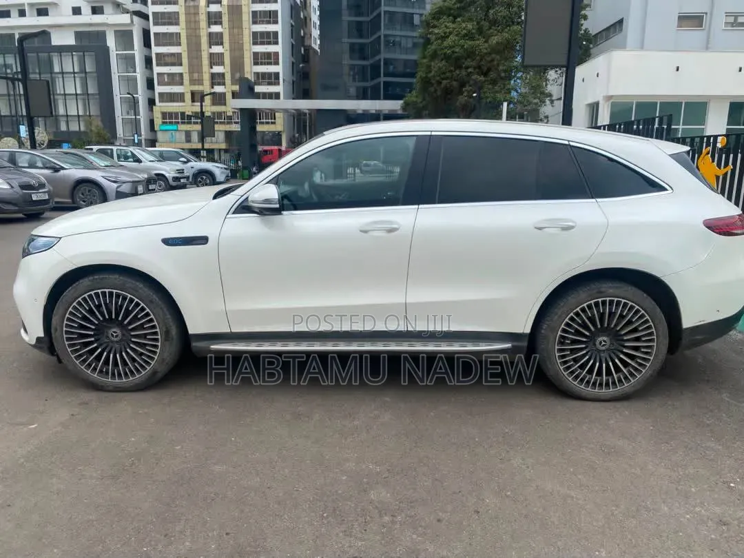 Mercedes-Benz EQC EQC400 4MATIC 2023 White