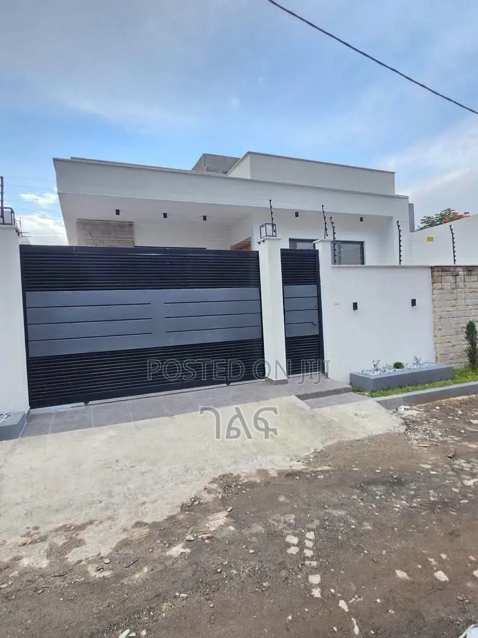 3bdrm Villa in #የሚሸጥ ዘመናዊ የሆነ ቪላ, Bole for sale