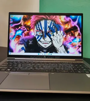 New Laptop HP ZBook Firefly G8 16GB Intel Core i7 SSD 1T