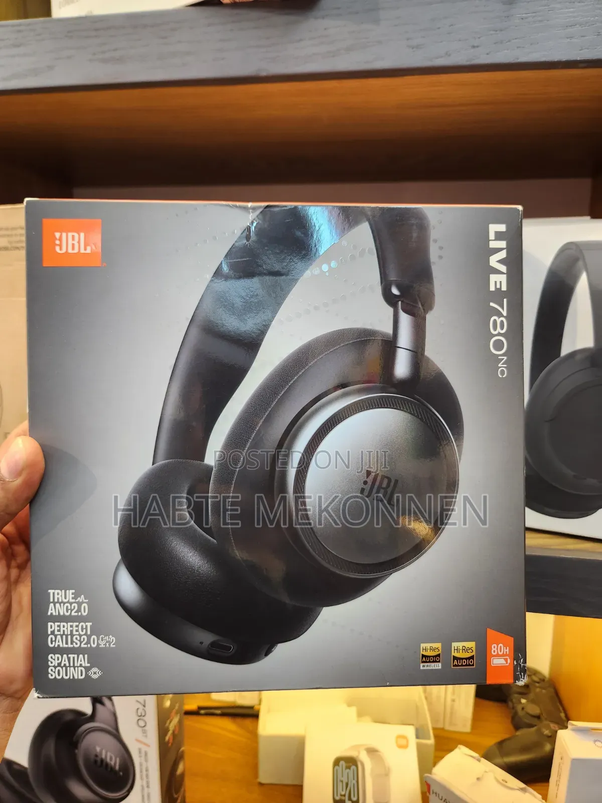 JBL Live 780nc
