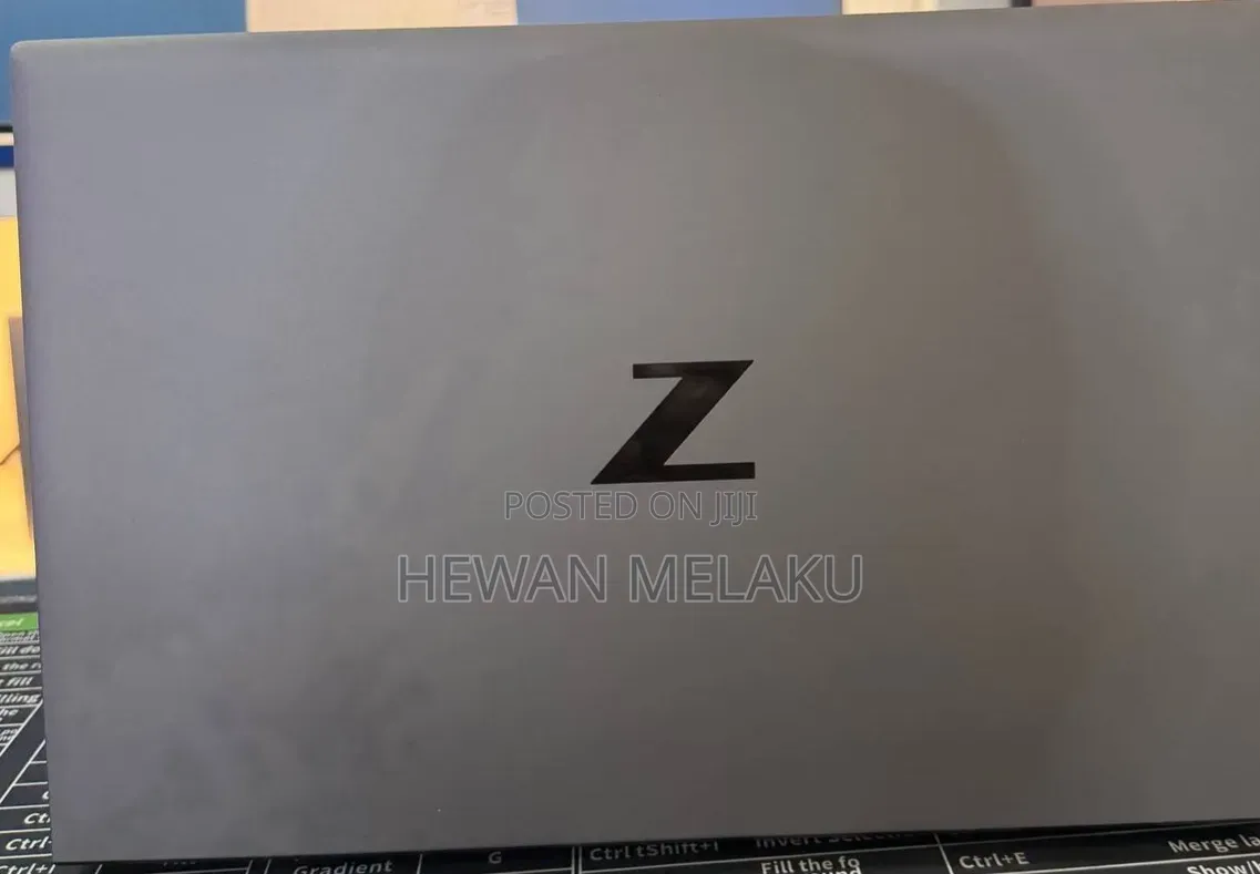 New Laptop HP ZBook 15 16GB Intel Core i7 SSD 512GB