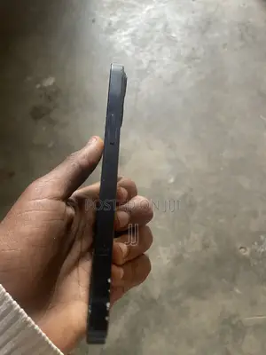 Apple iPhone 13 128 GB Gray