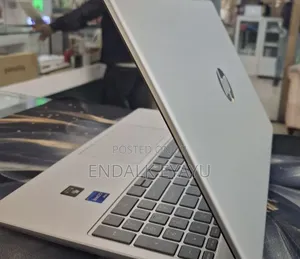 New Laptop HP 16GB Intel Core i7 SSD 1T