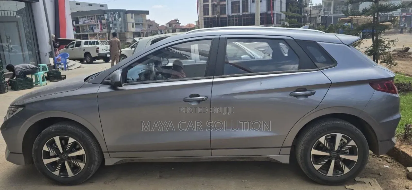 BYD E2 43 kWh 94 hp FWD 2024 Gray