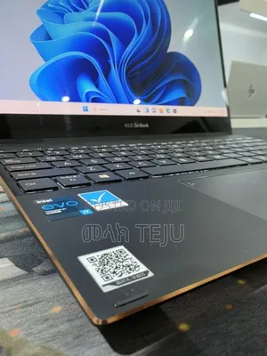New Laptop Asus Zenbook 14 16GB Intel Core i7 SSD 512GB