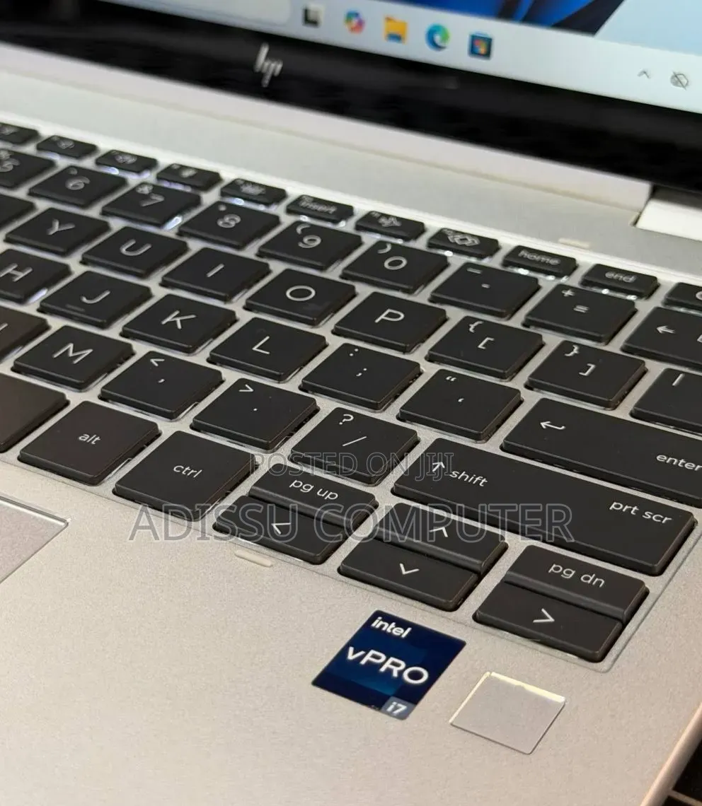 New Laptop HP EliteBook 1040 G8 32GB Intel Core i5 SSD 512GB