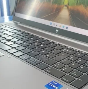 New Laptop HP ZBook 15 16GB Intel Core i7 SSD 512GB