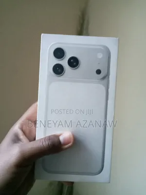 New Apple iPhone 17 Pro Max 256 GB Silver