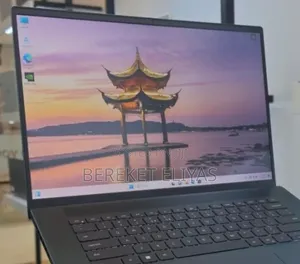 New Laptop Dell Inspiron 15 16GB Intel Core i7 SSD 512GB