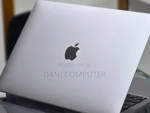 New Laptop Apple MacBook Air 2020 M1 8GB Intel Core i7 SSD 256GB