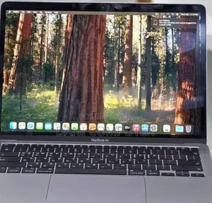 New Laptop Apple MacBook Air 2020 M1 8GB Intel Core i7 SSD 256GB