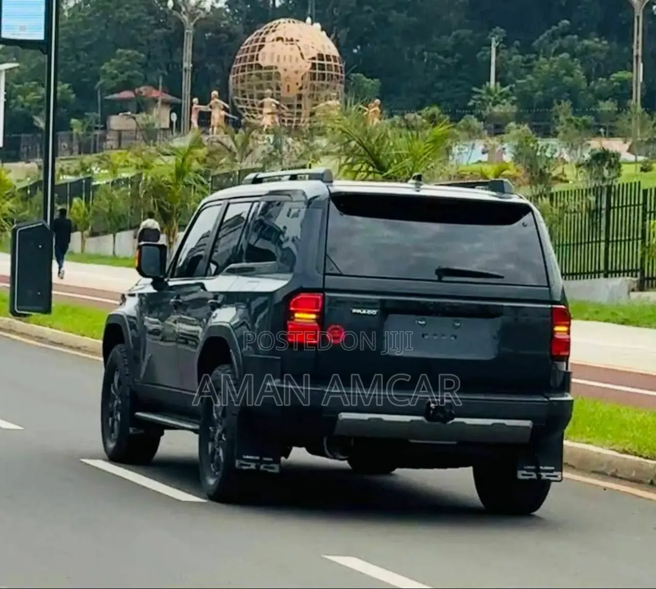 Toyota Land Cruiser Prado 2024 Black