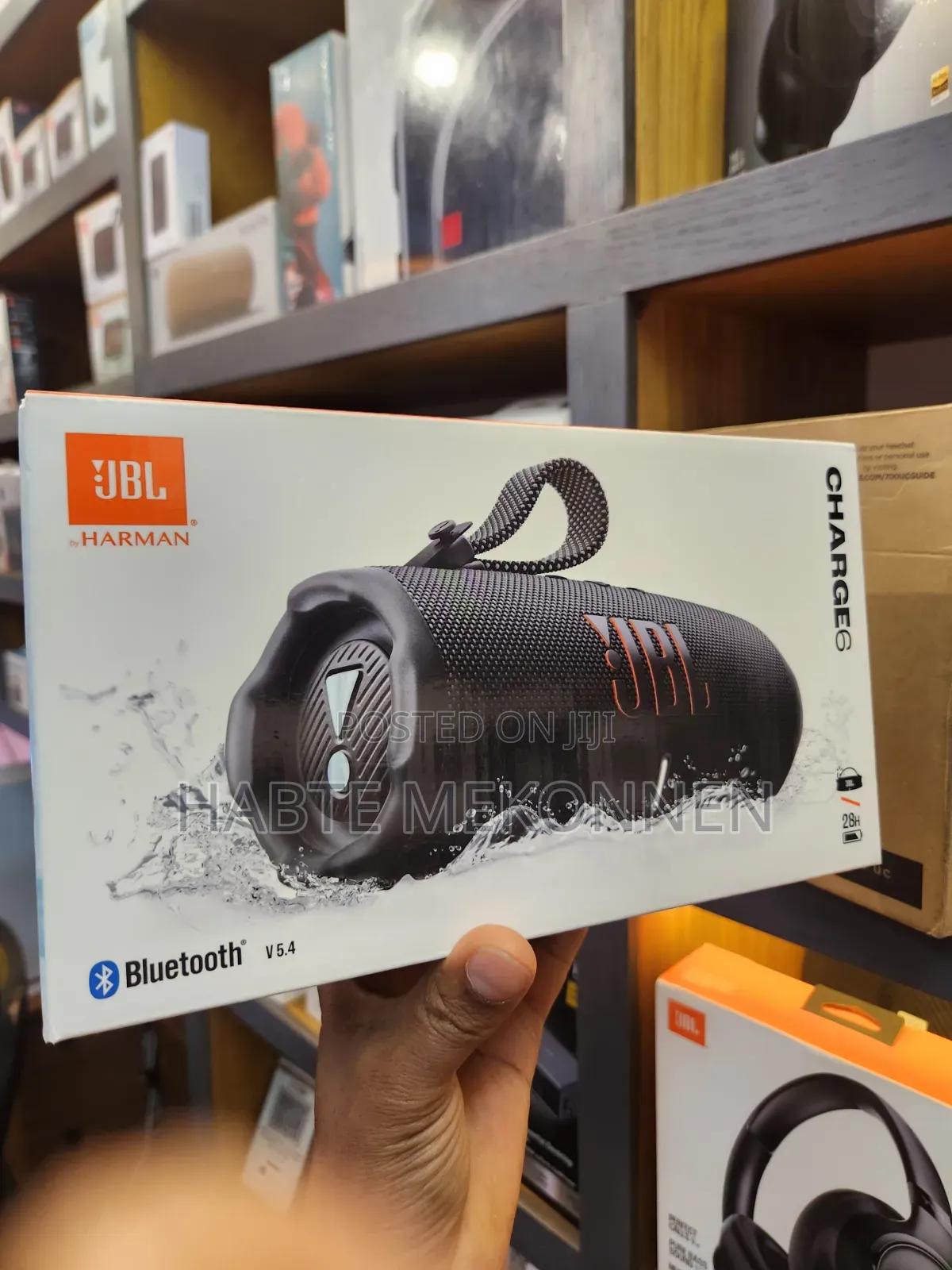 JBL Charge 6