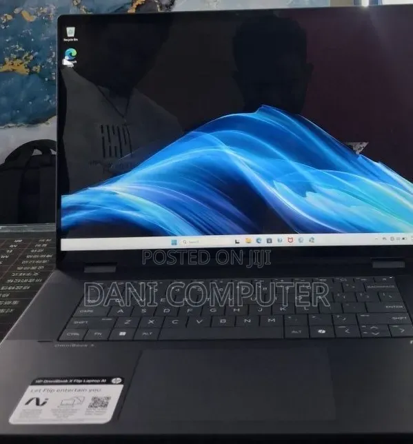 New Laptop HP OmniBook Ultra Flip 16" 16GB Intel Core Ultra 7 SSD 1T