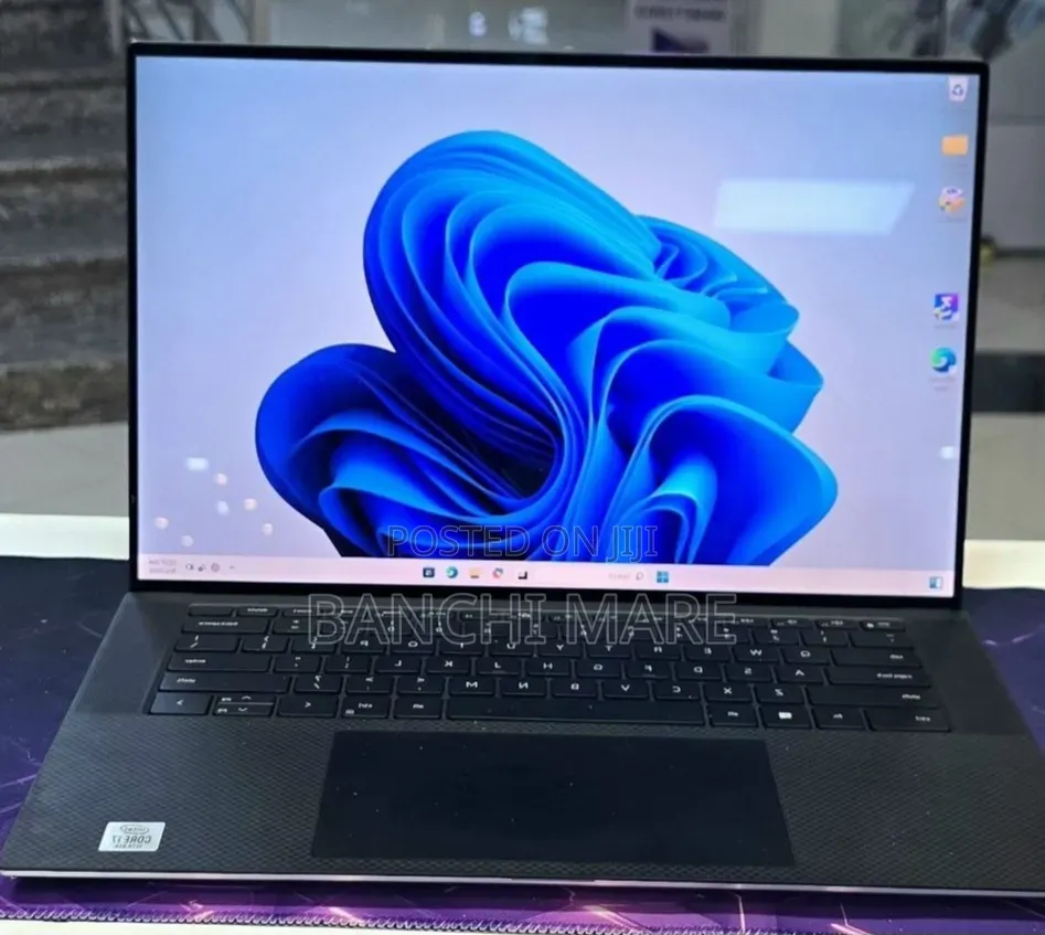 New Laptop Dell XPS 15 16GB Intel Core i7 SSD 512GB