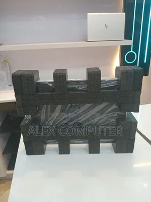 New Laptop Lenovo Legion 5 32GB Intel Core Ultra 9 SSD 1T