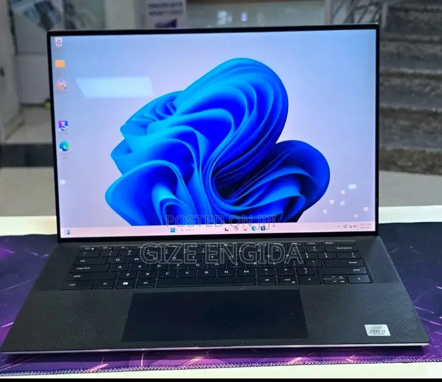 New Laptop Dell XPS 13 16GB Intel Core i7 SSD 512GB