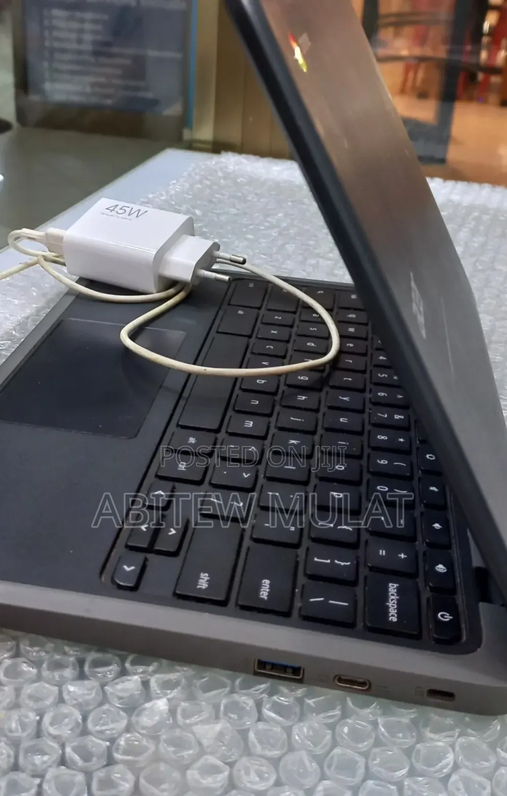 New Laptop Acer Chromebook 13 4GB Intel Celeron SSD 32GB