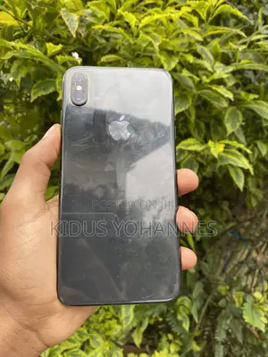 Apple iPhone XS Max 64 GB Black