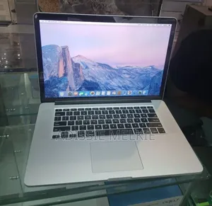 New Laptop Apple MacBook Pro 2015 12GB SSD 128GB