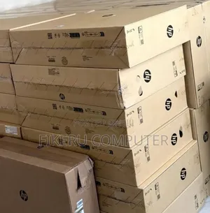 New HP 200 G4 22 All-in-One 16GB Intel Core i7 SSD 512GB