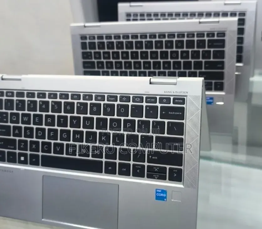 New Laptop HP EliteBook x360 1030 G8 16GB Intel Core i5 SSD 512GB
