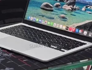 New Laptop Apple MacBook 16GB Apple M3 SSD 512GB