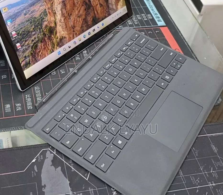New Laptop Microsoft Surface Pro 7+ 16GB Intel Core i7 SSD 512GB