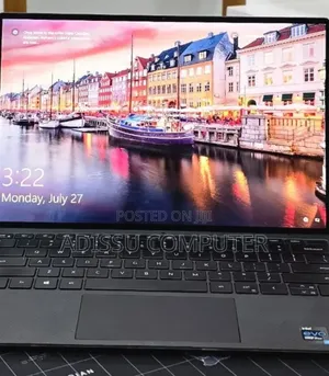 New Laptop Dell XPS 13 16GB Intel Core i7 SSD 512GB
