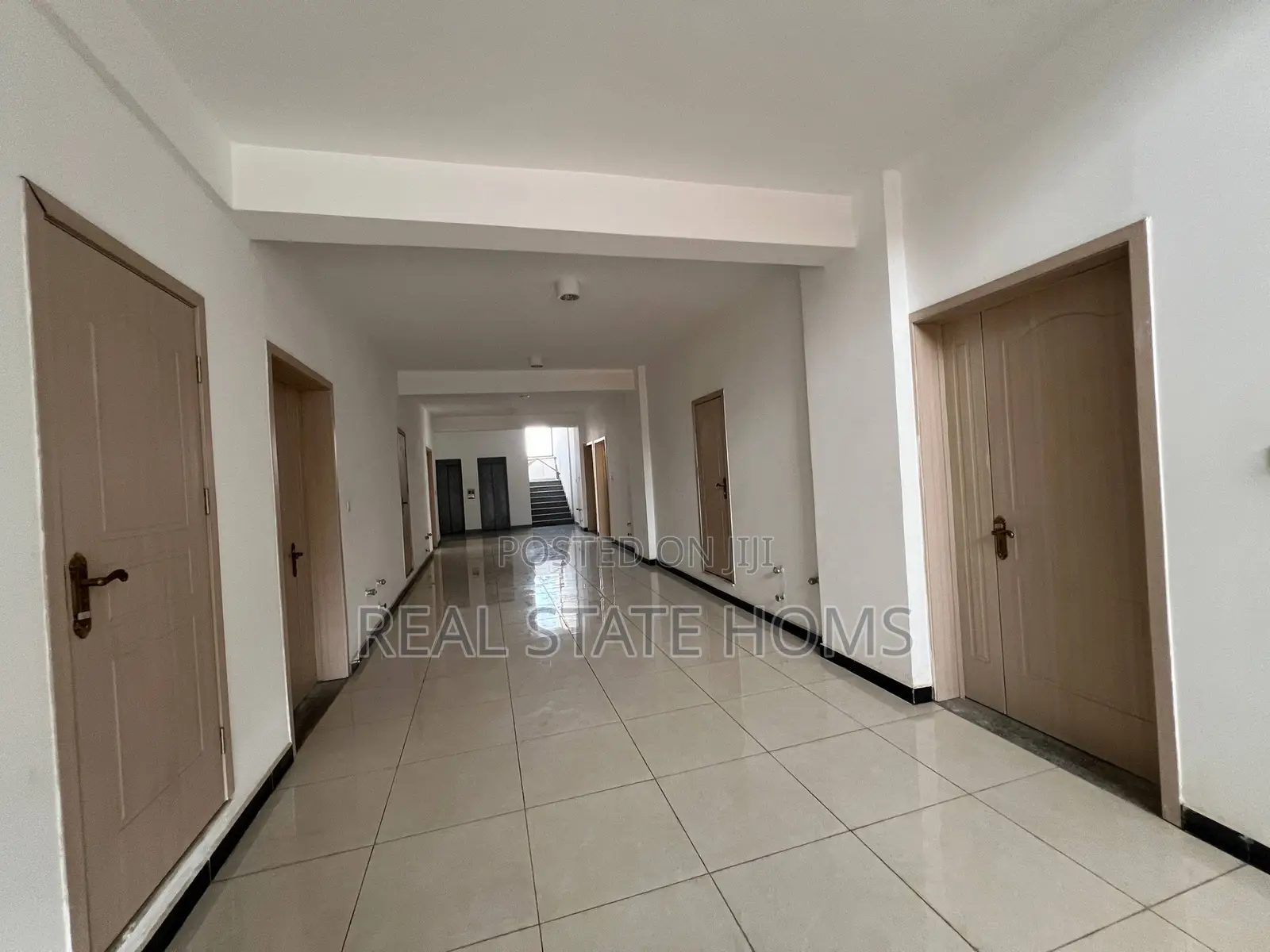 Furnished 5bdrm Apartment in Gh, Yeka for sale