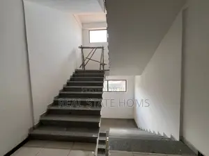 Furnished 5bdrm Apartment in Gh, Yeka for sale