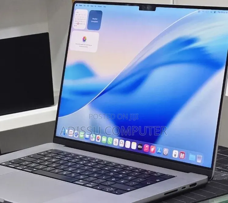 New Laptop Apple MacBook Pro 2021 M1 64GB Apple M1 Max SSD 1T
