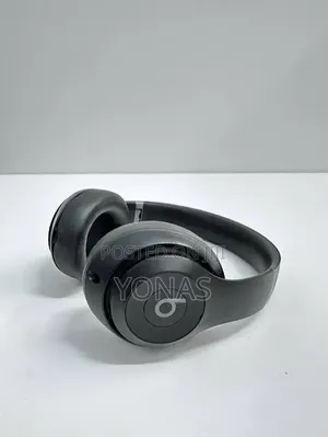 Beats Studio Pro – Premium Sound!