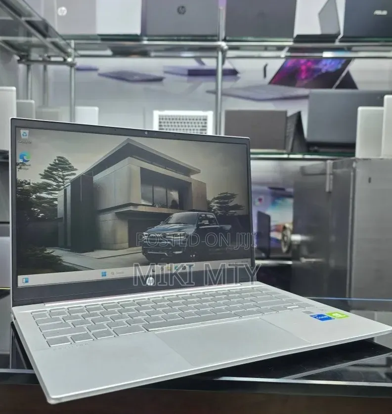 New Laptop HP Pavilion 14 16GB Intel Core i5 SSD 512GB