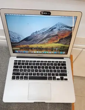 New Laptop Apple MacBook Air 2017 8GB Intel Core i5 SSD 256GB
