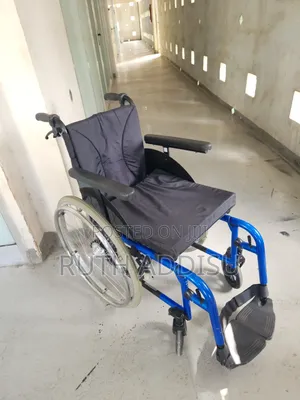 Heavy-Duty Flexible Wheelchair 46 Cm – One-Hand Push Release ዊልችር
