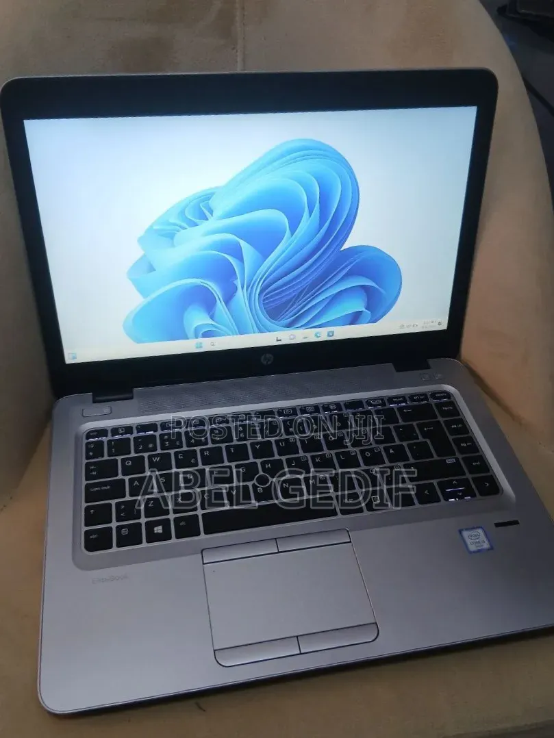 New Laptop HP EliteBook 840 8GB Intel Core i5 SSD 256GB