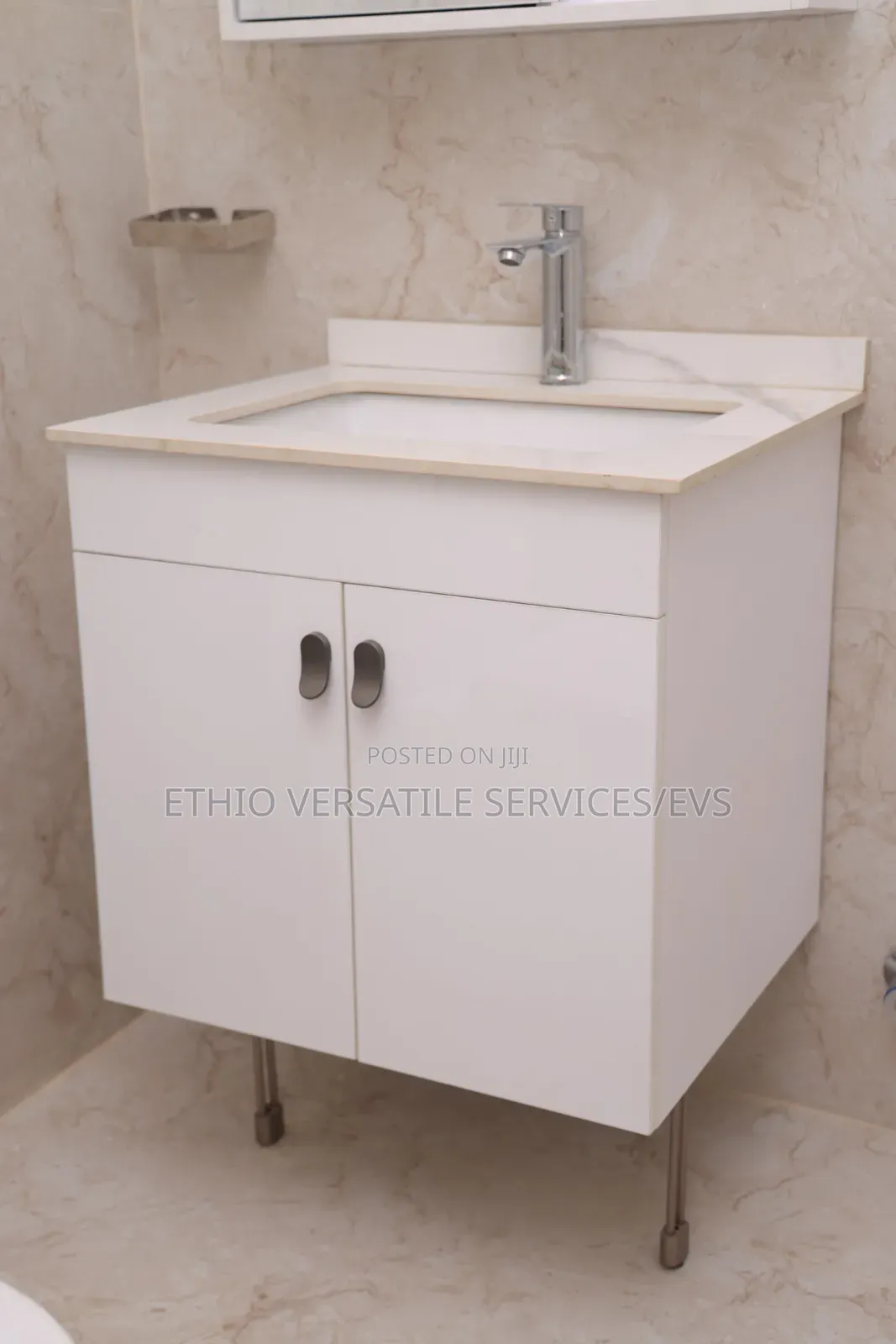 Furnished 5bdrm House in Private, Yeka for sale