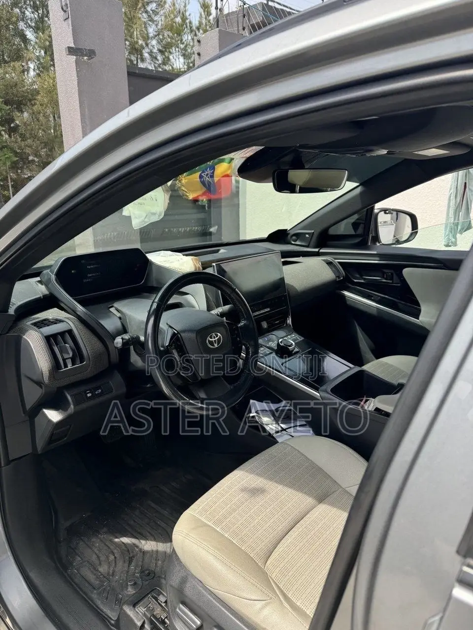 New Toyota bZ4X 2024 Gray