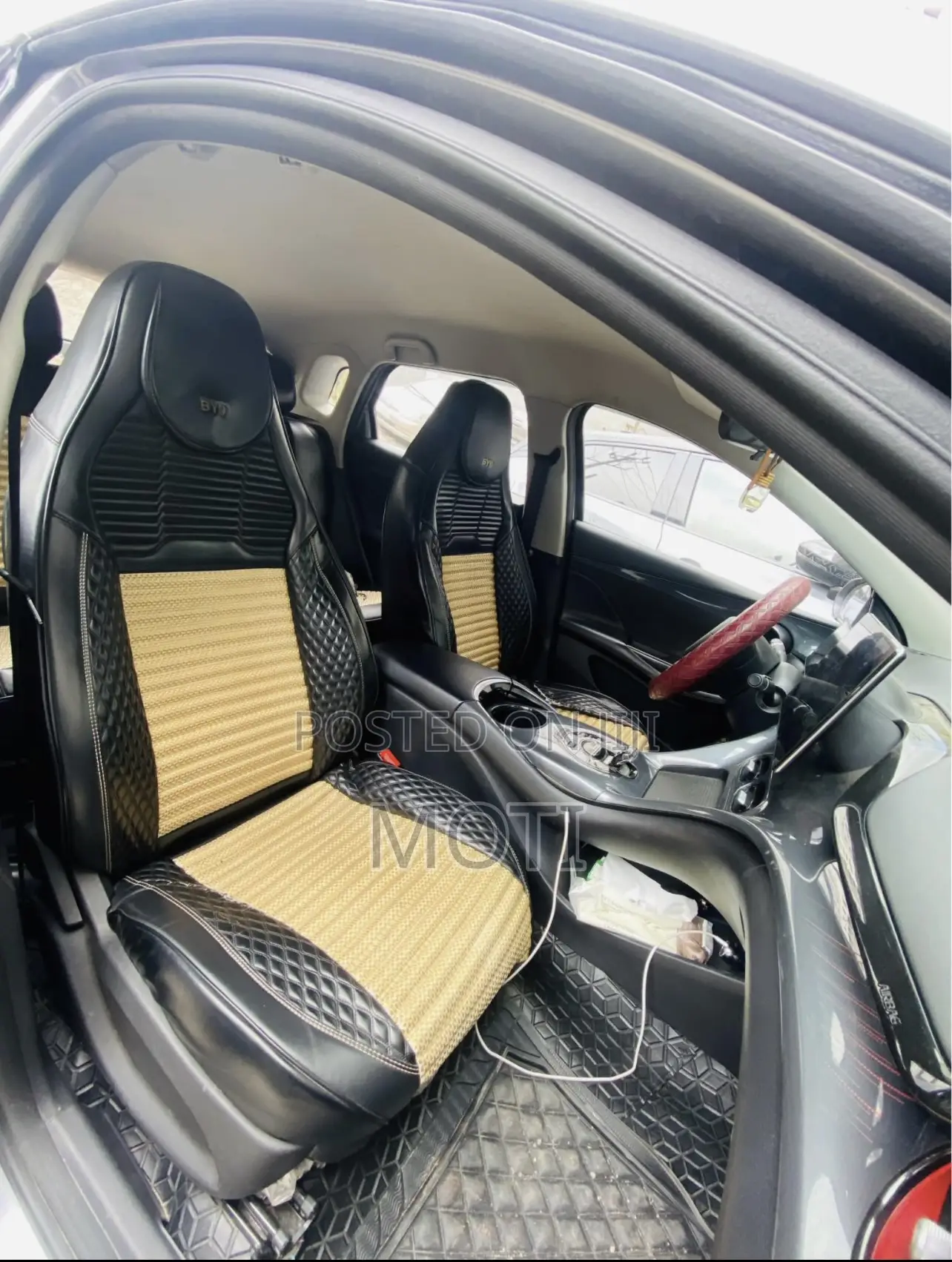 BYD E2 43 kWh 94 hp FWD 2025 Gray