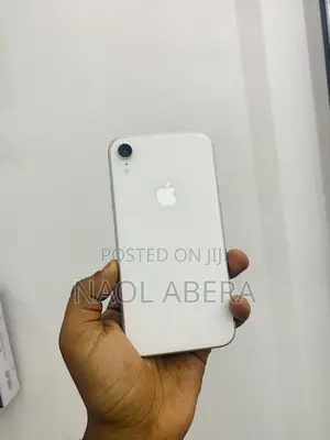 New Apple iPhone XR 64 GB White
