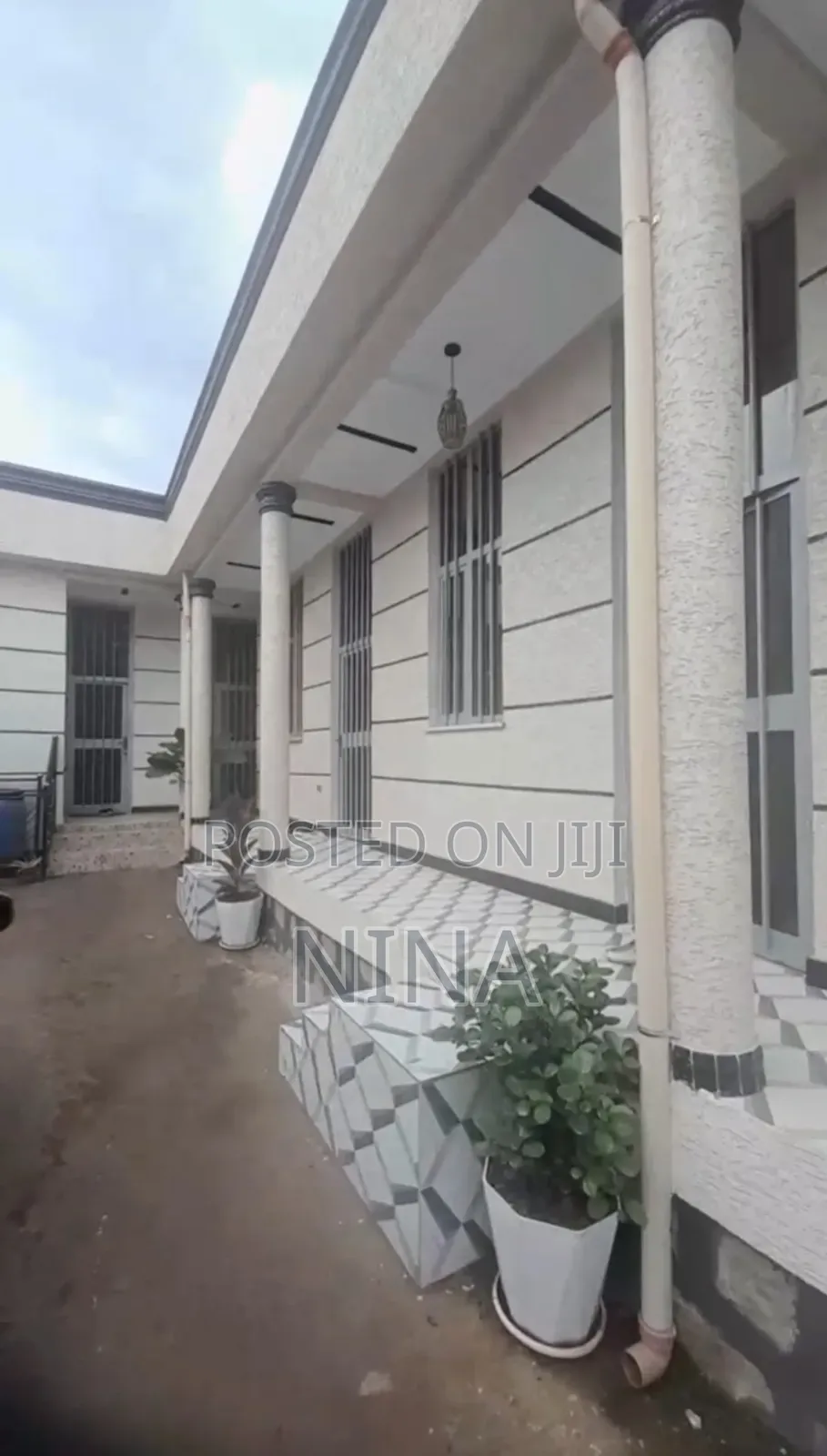 Furnished 2bdrm House in Oromia-Finfinne for sale