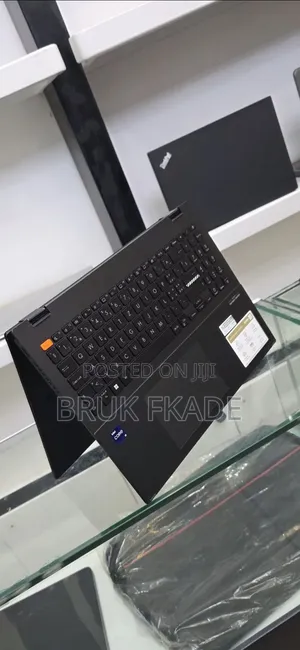 New Laptop Asus VivoBook 15 X505BA 16GB Intel Core i9 SSD 1T