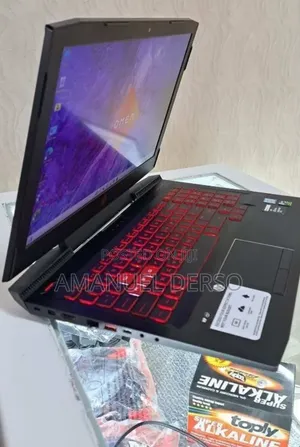 New Laptop HP Omen 15-ce0xx 16GB Intel Core i7 SSD 1T