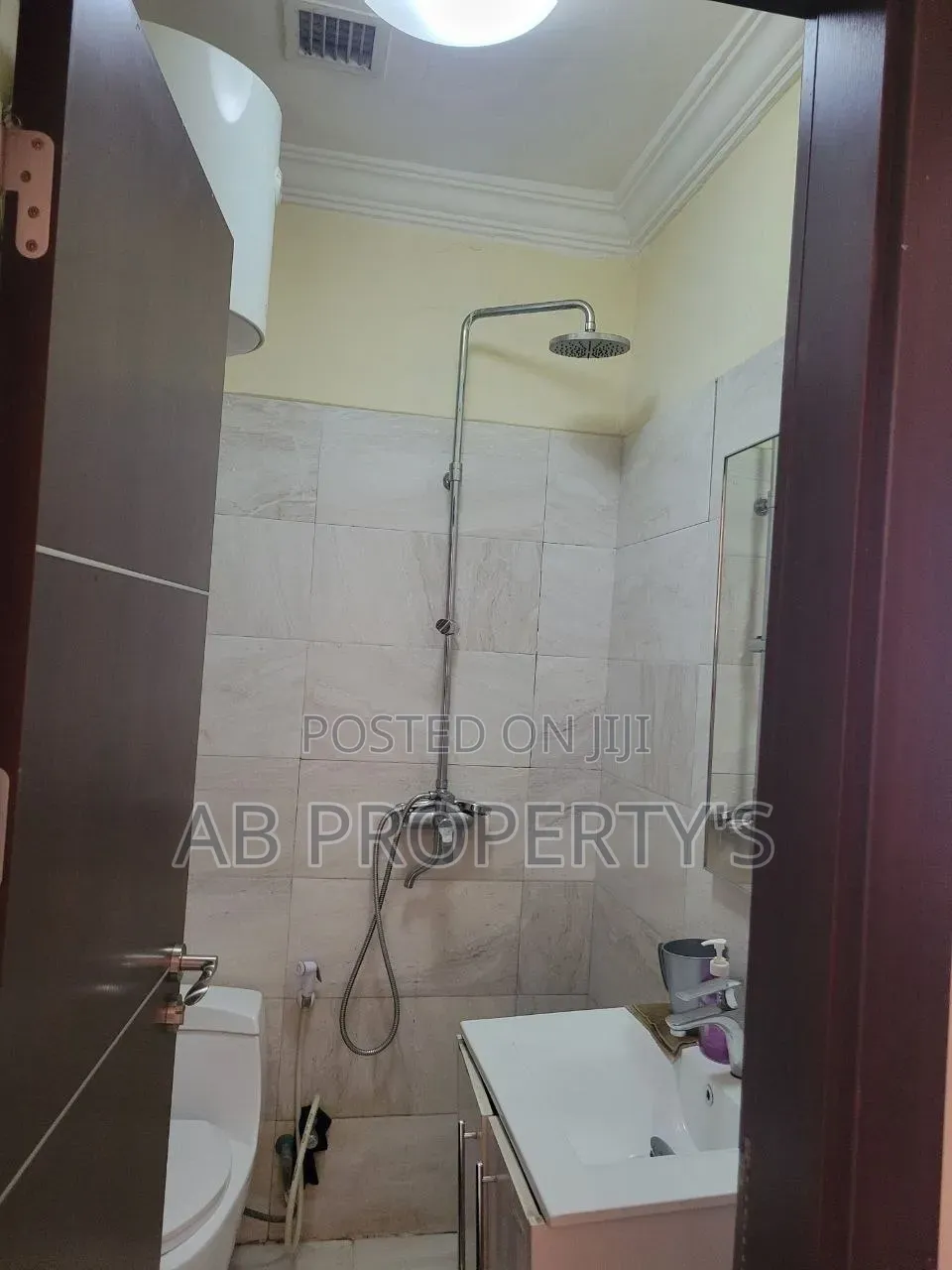 Furnished 2bdrm Apartment in ሰሚት ካንብሪጅ, Yeka for sale
