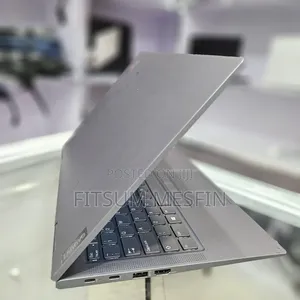 New Laptop Lenovo Yoga 7i 32GB Intel Core i7 SSD 512GB