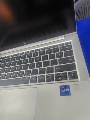Laptop HP EliteBook 830 16GB Intel Core i7 SSD 512GB