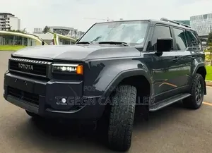 Toyota Land Cruiser Prado 2024 Black