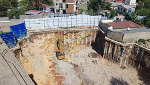 5bdrm Apartment in Dema Hope Real, Yeka for sale