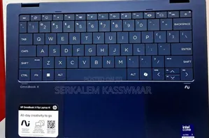 New Laptop HP OmniBook Ultra Flip 14" 16GB Intel Core Ultra 7 SSD 1T